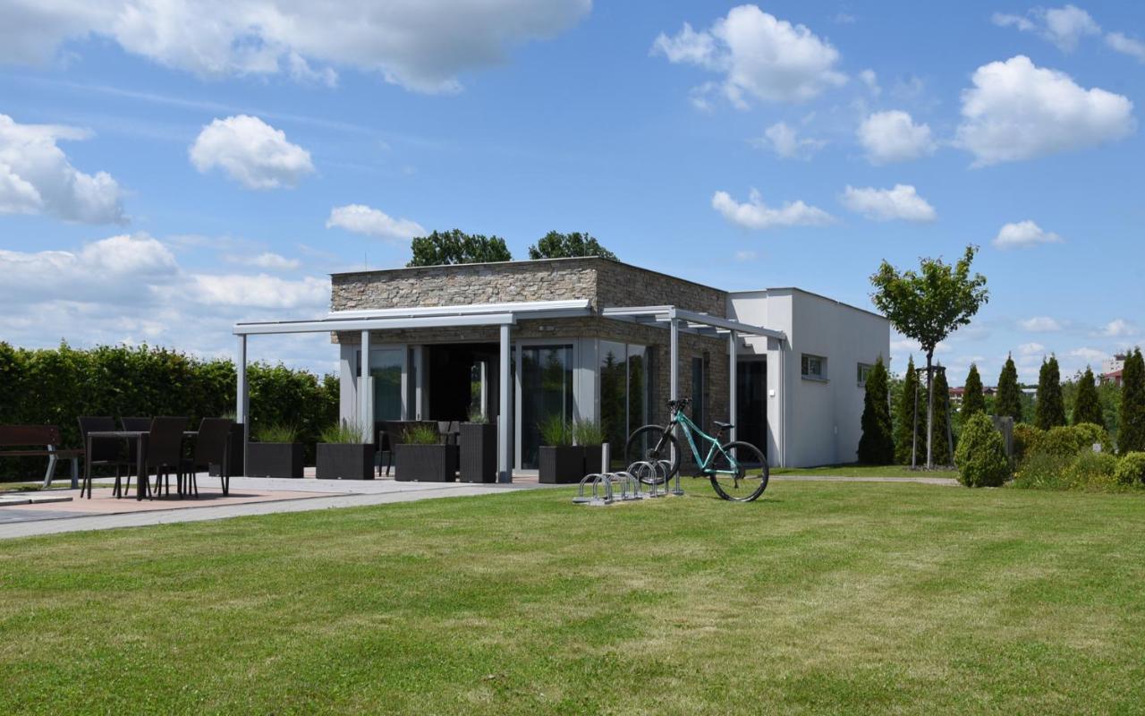 Hotel Harmony Medical & Wellness-Free Parking, 1,8Km From The Center Кромержиж Экстерьер фото