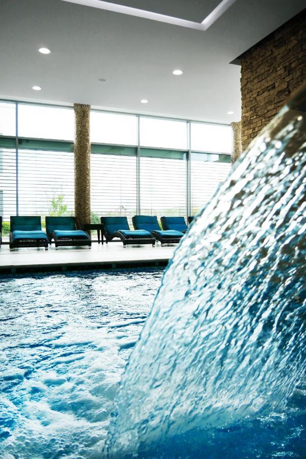 Hotel Harmony Medical & Wellness-Free Parking, 1,8Km From The Center Кромержиж Экстерьер фото